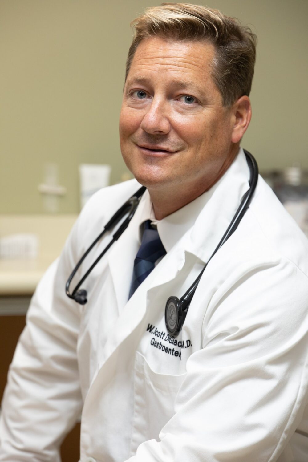 Dr Scott DiGiacomo